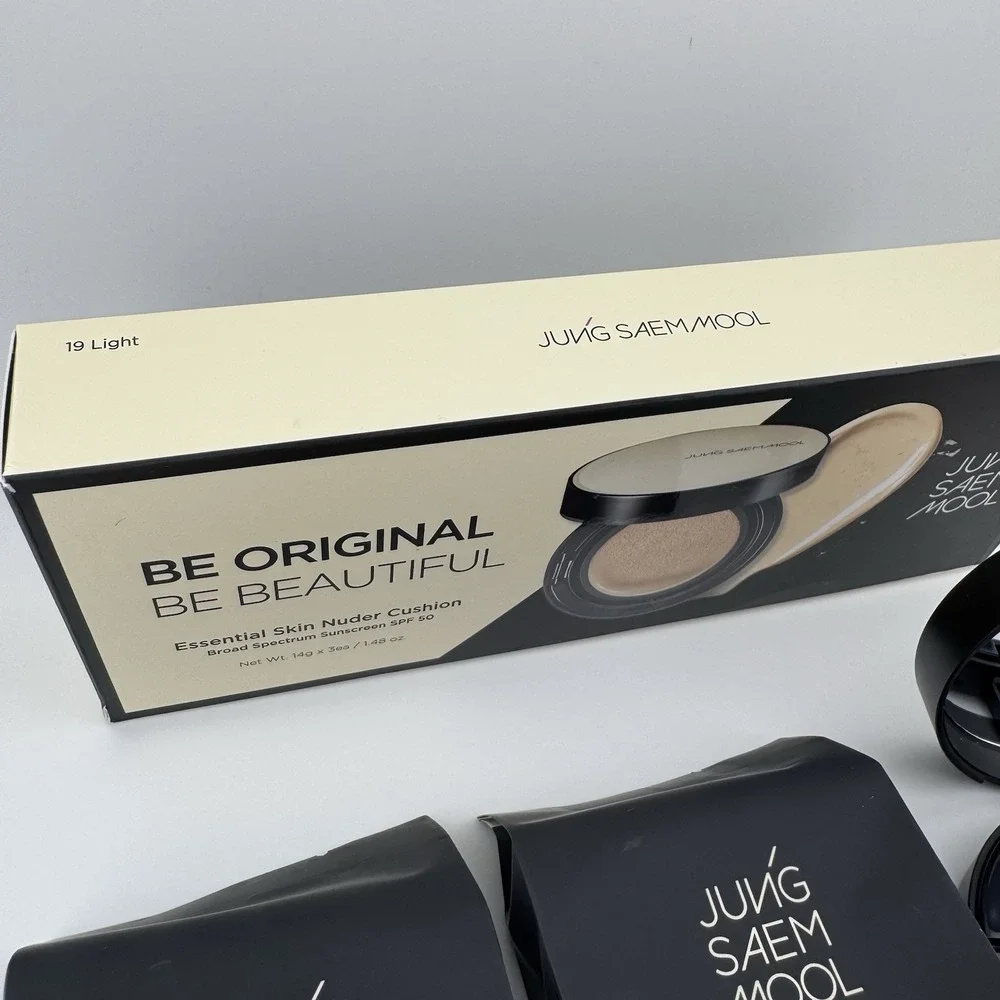 Jung Saem Mool Essential Skin Nuder Cushion Bundle 14g +1 Refills #19 Light